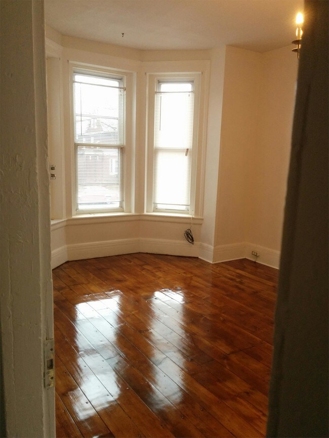 Foto del edificio - 1284 Park Ave