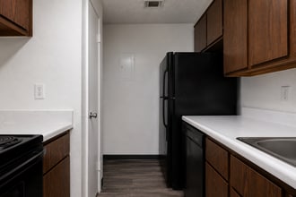 B1_2x1_TRAD_KT.png - Ranch at 1856 Apartments