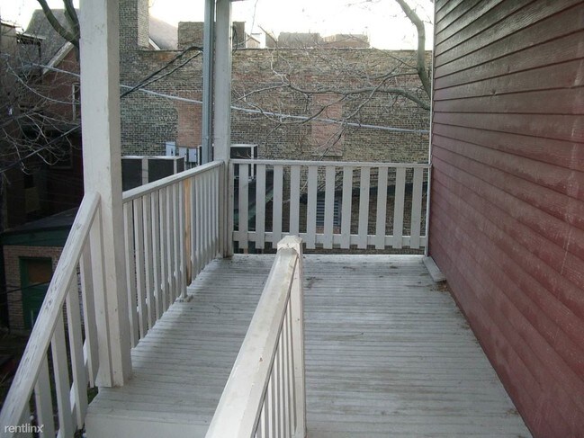 Building Photo - 3215 N Dayton St