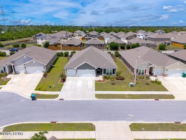 Foto del edificio - 4707 Rosemary St