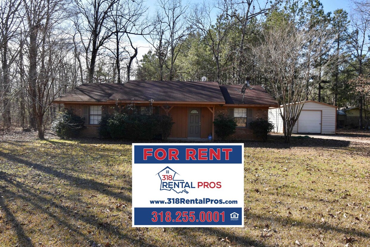 Foto principal - 3 Bedroom 2 Bath Home in Quitman