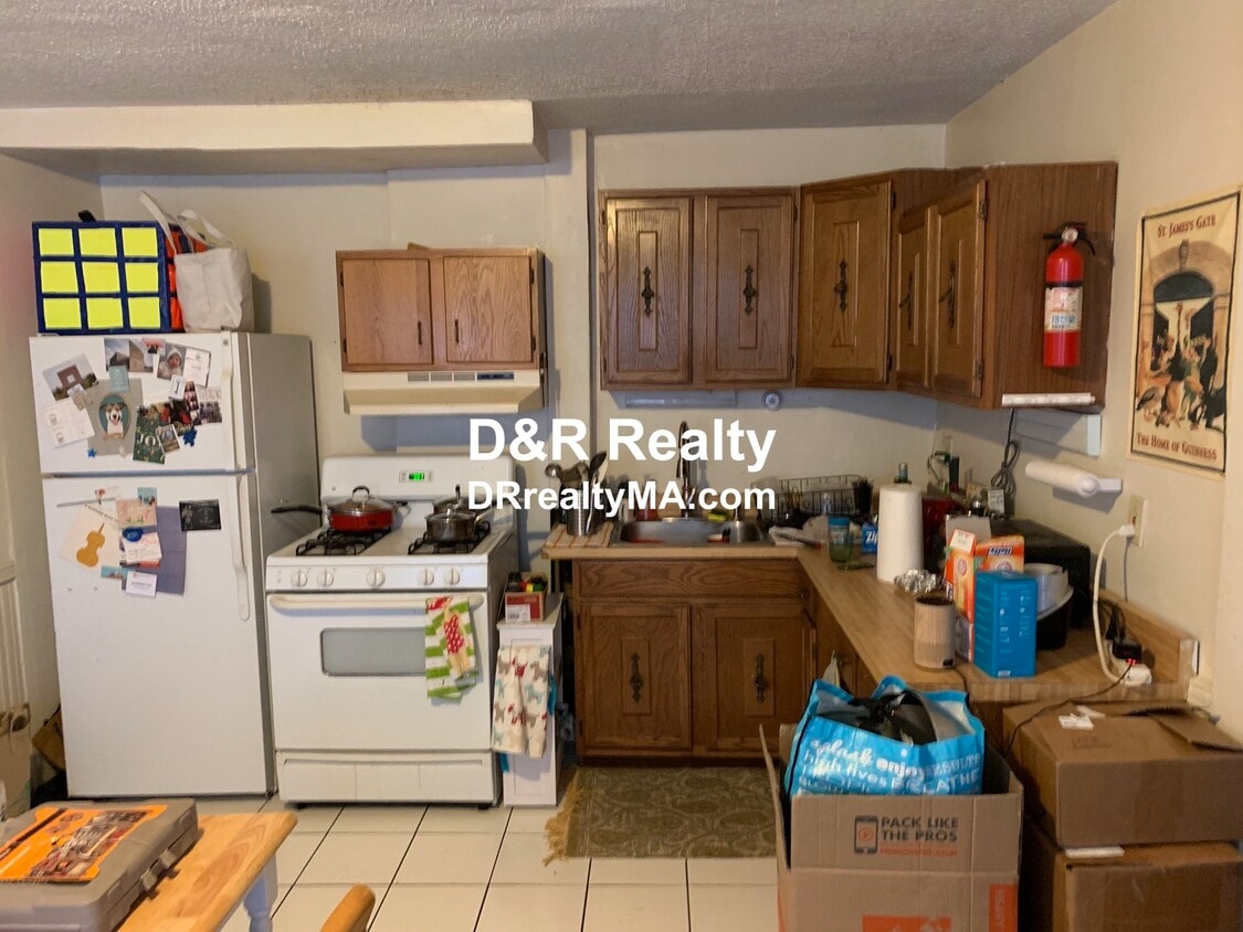 Primary Photo - 56 7th St