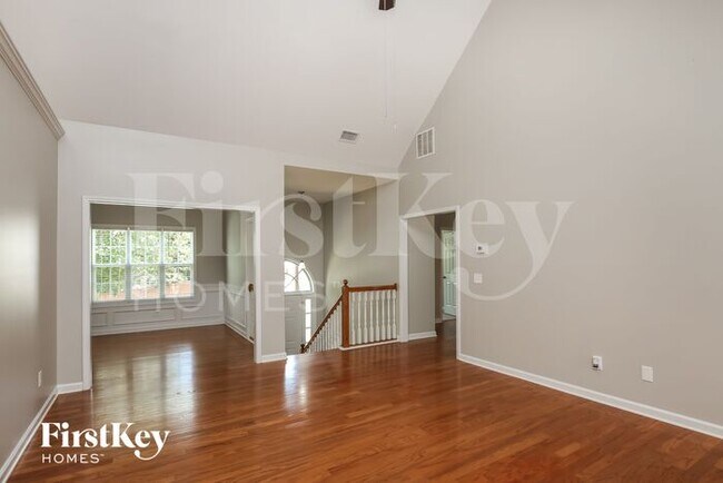 Foto del edificio - 4255 Mulberry Ridge Ln NE