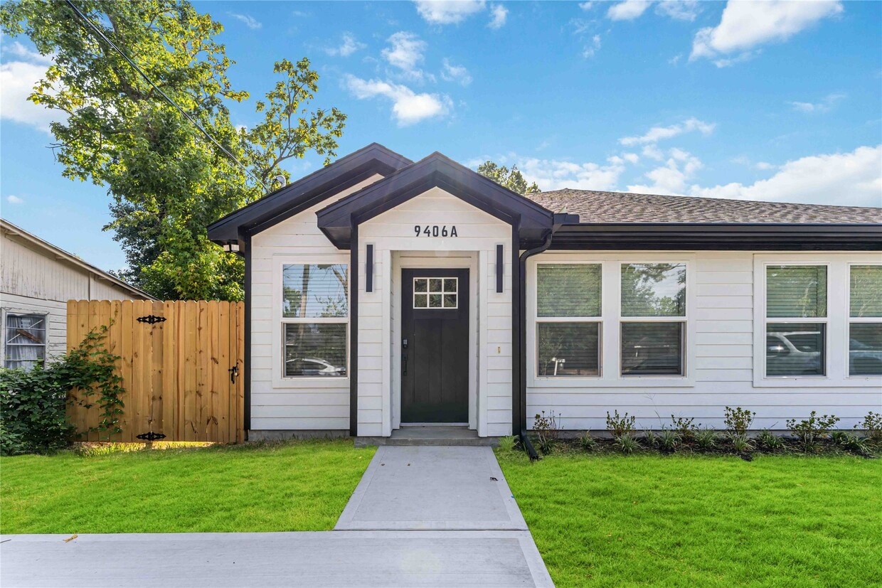 Foto principal - 9406 Sandra St