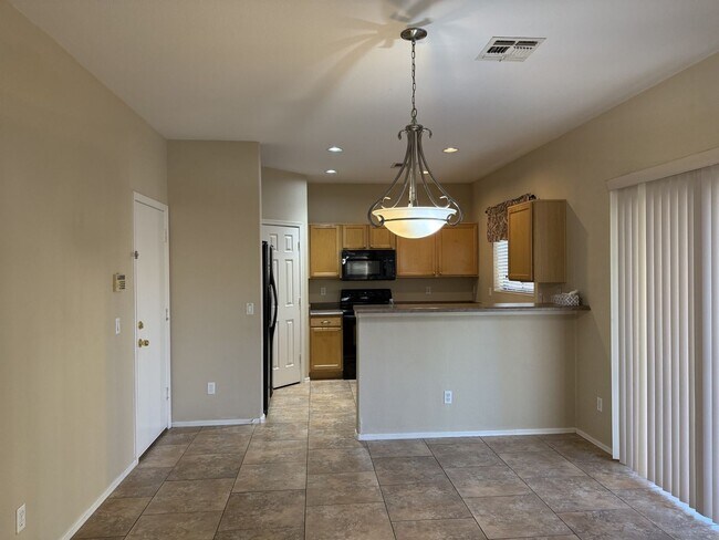 Foto del edificio - 3 bedroom in Cooper Commons Chandler!