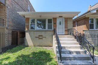 Building Photo - 1712 N Springfield Ave