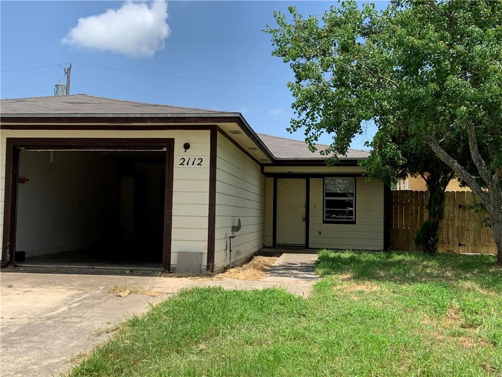 Primary Photo - 2112 Breezeway Cir