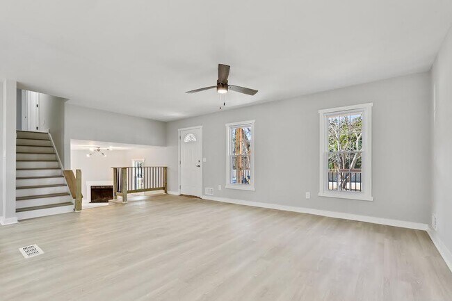 Foto del edificio - 1382 Bennett Rd