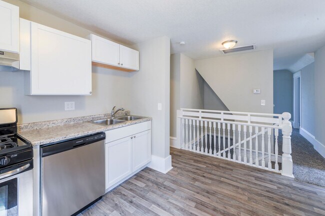 Foto del edificio - 3024 Dupont Ave S
