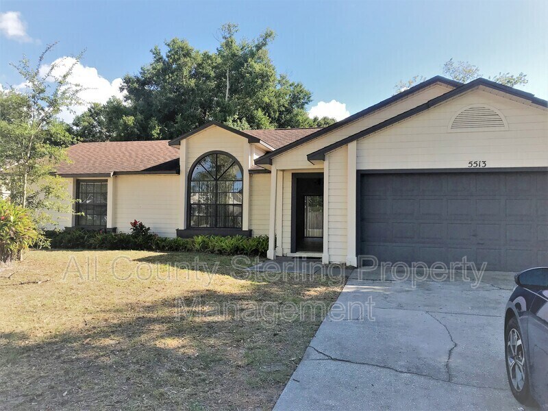 Primary Photo - 5513 Park Hurst Dr