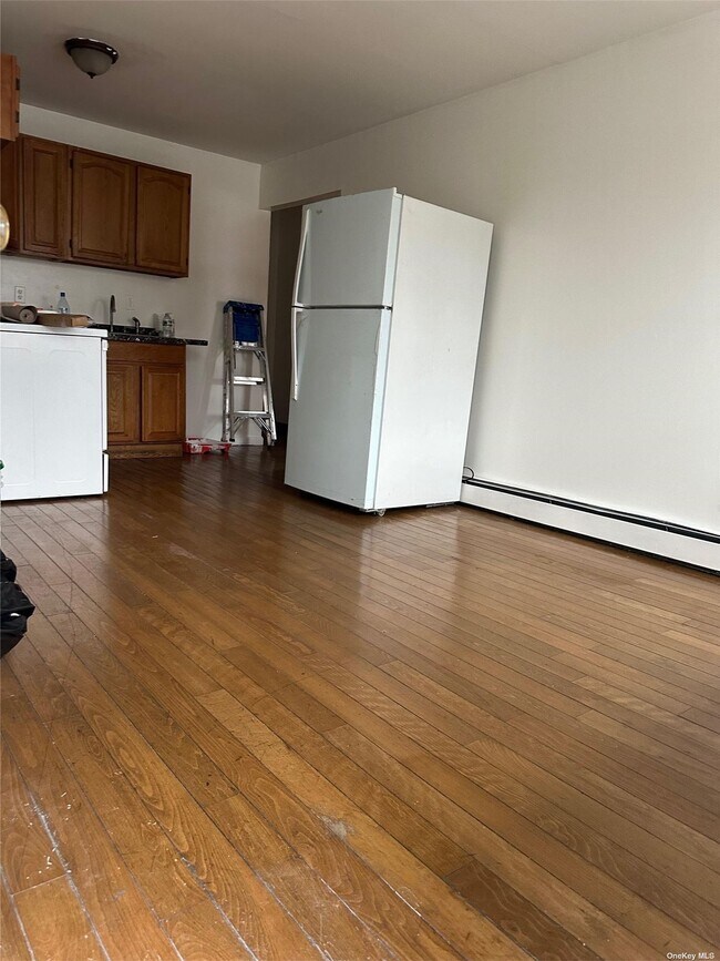 Building Photo - 180-06 Baisley Blvd