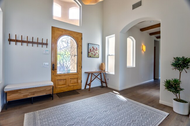 Building Photo - 39893 Cll Breve