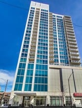 Building Photo - 757 N Orleans St