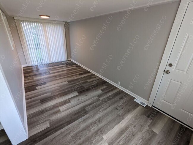 Foto del edificio - 1704 Georgia Ave