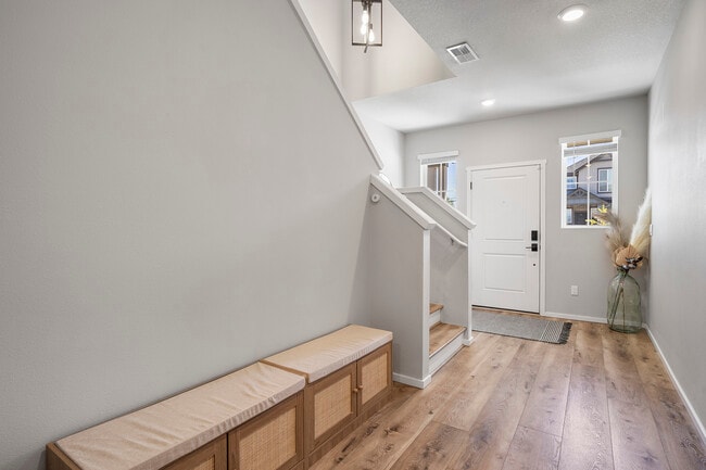 Building Photo - 20646 SE Gemstone Ave
