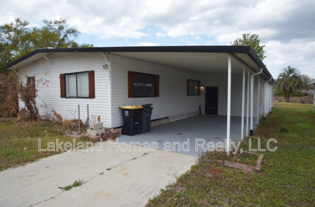 Foto del edificio - 3134 Skyview Dr