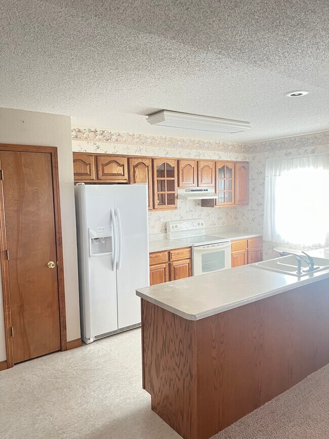 Foto del edificio - 915 Roddy Rd