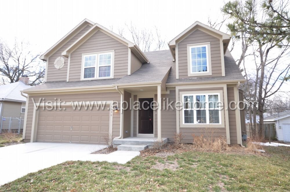 8536 Switzer Rd, Overland Park, KS 66214 House Rental in Overland