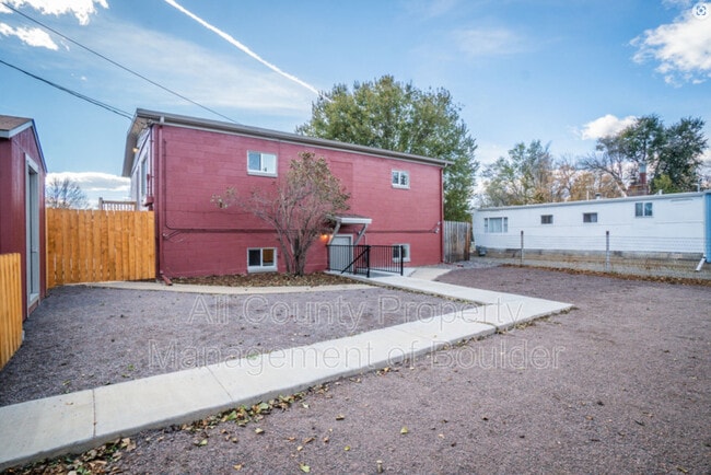 Building Photo - 601 W Baseline Rd