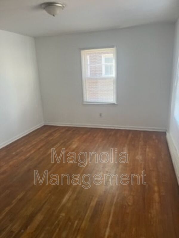 Foto del edificio - 248 Gholson Ave
