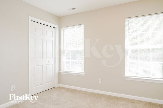 Foto del edificio - 5430 Kassia Ln
