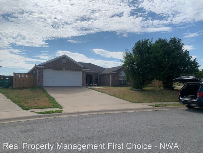 Foto del edificio - 4 br, 2 bath House - 1059 Applewood Circle