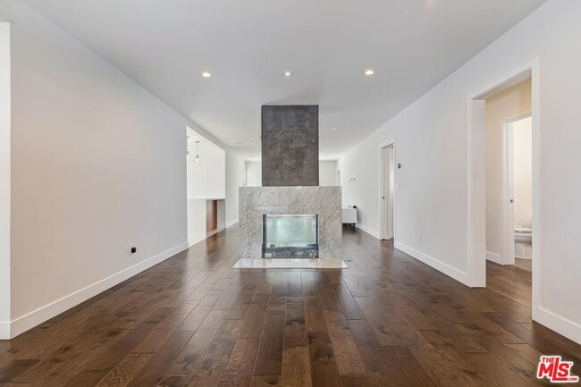 Building Photo - 2339 Castle Heights Ave