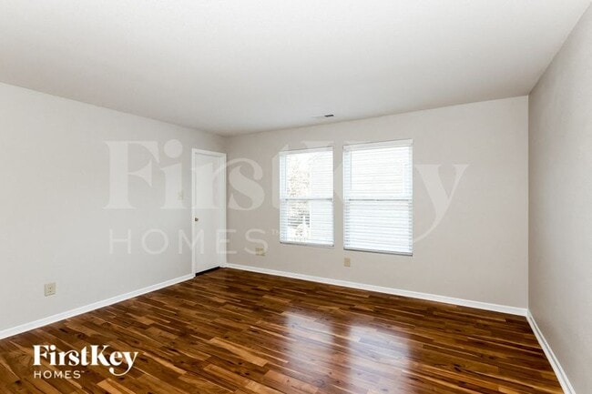 Foto del edificio - 2549 Spring Breeze Way