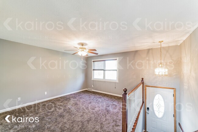 Foto del edificio - 1303 W Walford Dr.