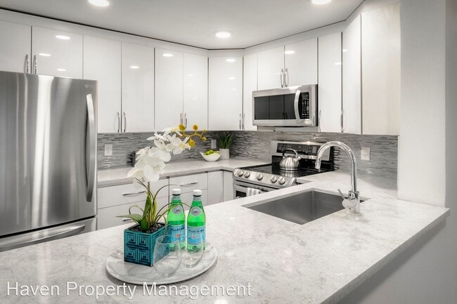 Building Photo - 2 br, 2 bath House - 145 105th Ave SE #24