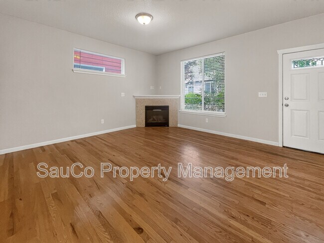 Building Photo - 3069 SW Lanterna Pl
