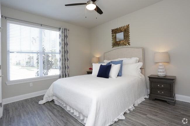 Interior Photo - Silver Oaks Apartments