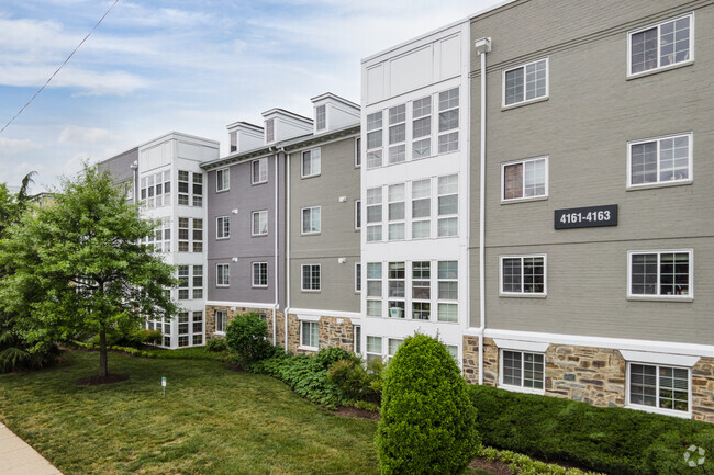 Building Photo - The West Village of Shirlington