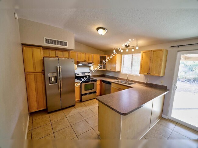 Foto del edificio - 9831 E Nicaragua Pl