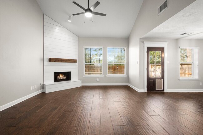 Foto del edificio - 7 Delta Mill Ct