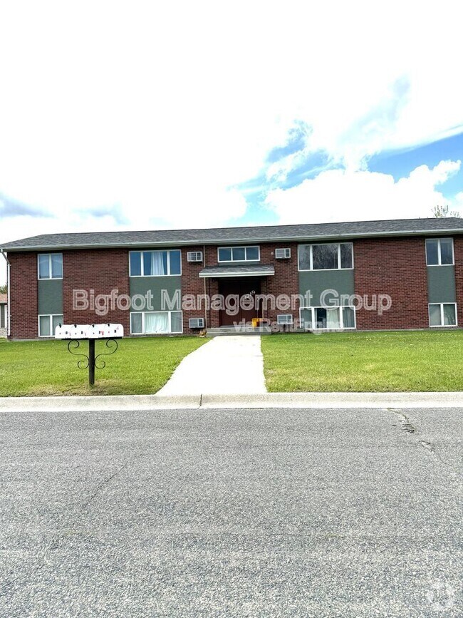 Building Photo - 1719 Hudson St
