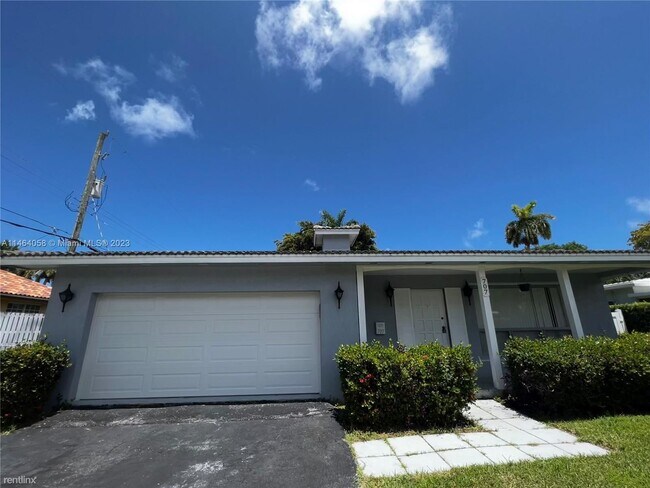 Foto del edificio - 3 br, 2 bath House - 707 N 11th Ave