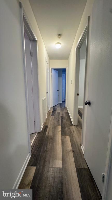 Foto del edificio - 3790 Lyndhurst Dr