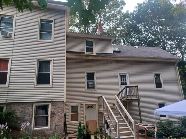 Building Photo - 74 S Main St