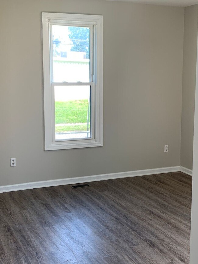 Foto del edificio - Check out this 2bdr, 1 bath home for rent!