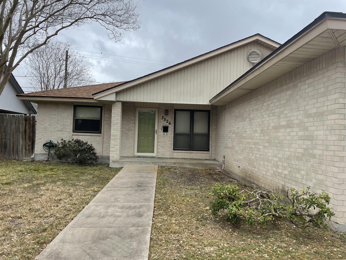 Primary Photo - 7326 Elm Hollow Dr