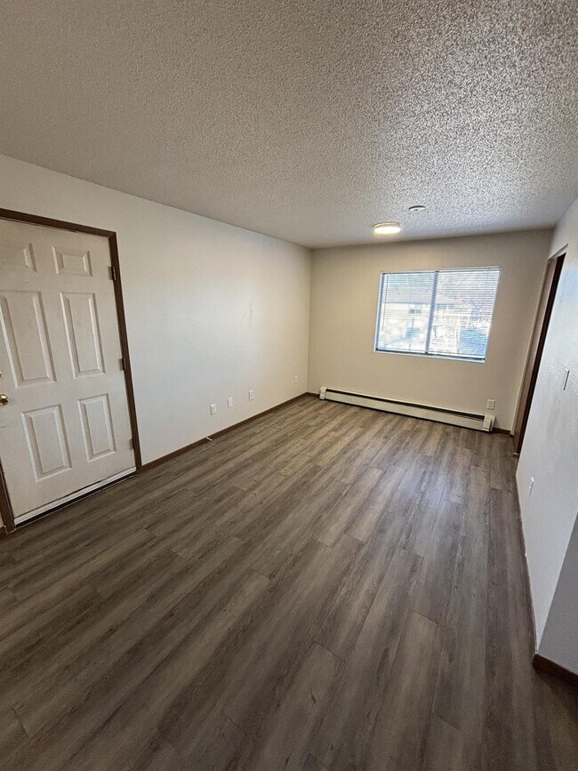 Foto del edificio - 619 S Johnson-5