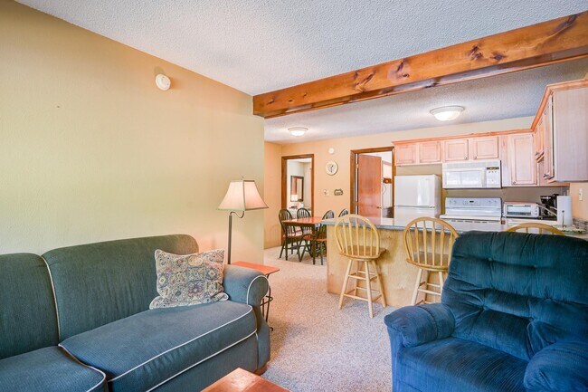 Building Photo - 5 Sandtrap Loop