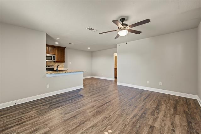 Foto del edificio - 3216 S Cherry Ln