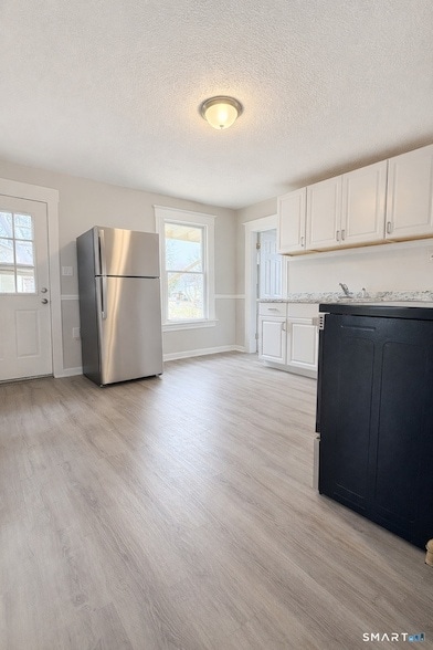 Building Photo - 30 Cottage St