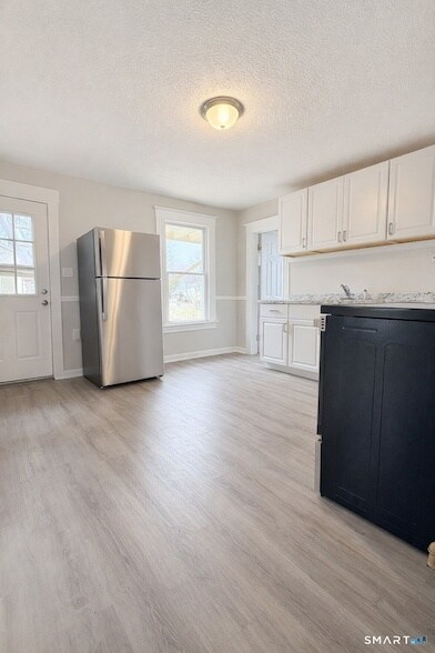 Foto del edificio - 30 Cottage St