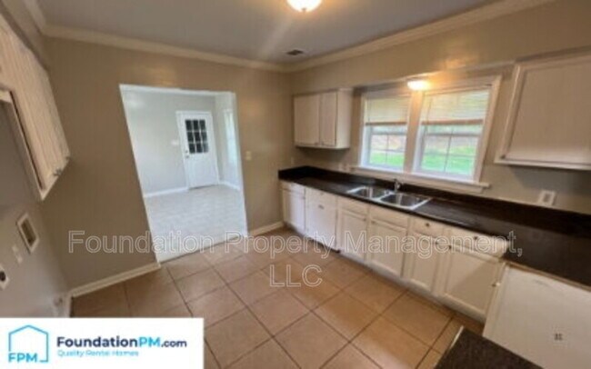 Foto del edificio - 1847 Driftwood Ave
