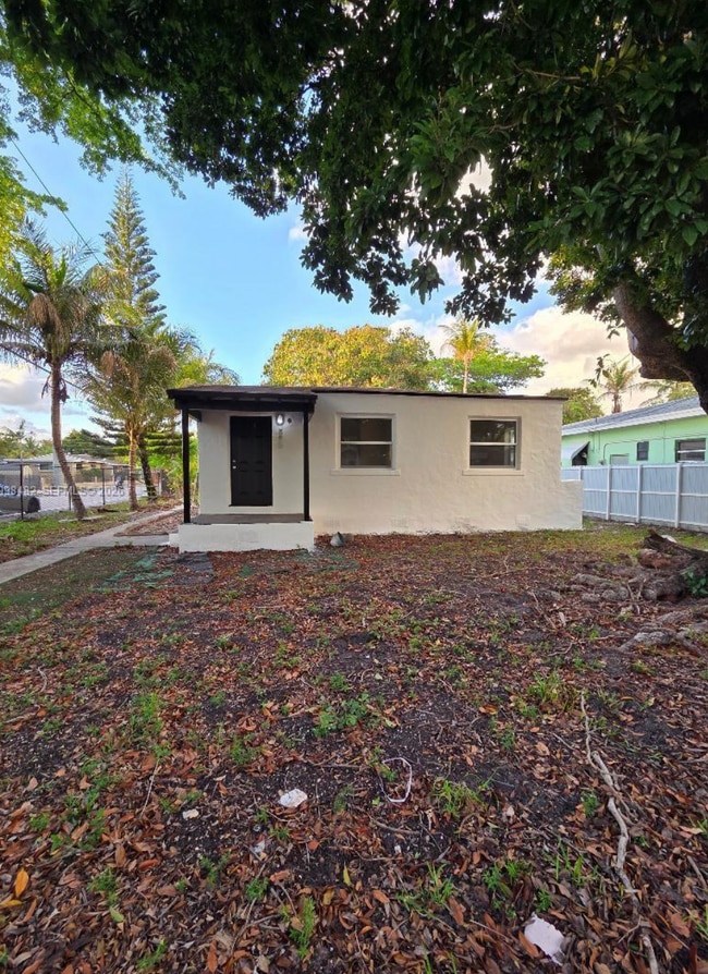 Building Photo - 295 NW 48th St