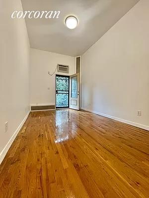 Foto del edificio - 175 Carroll St