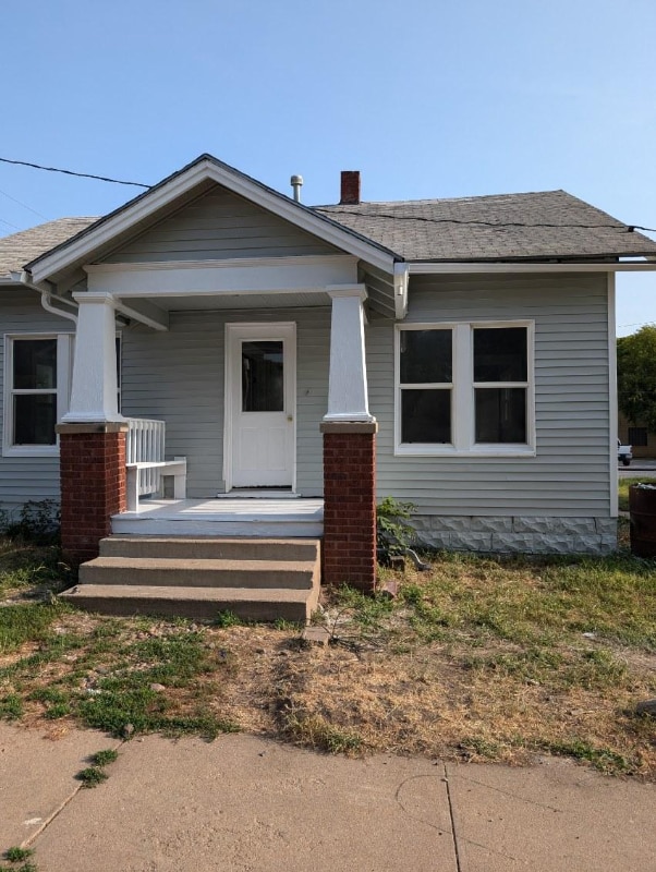 Primary Photo - 211 W 4th St